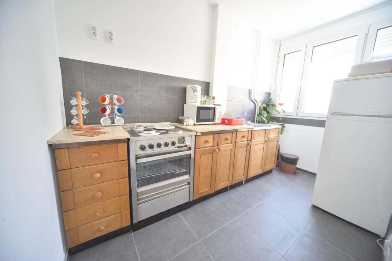 Apartman Centar Lux Pirot Exterior photo